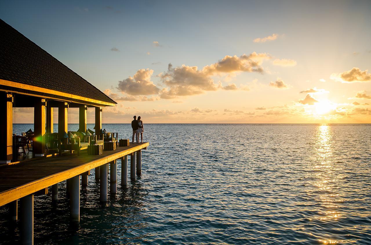 Summer Island Maldives Resort Reethi Rah Exterior photo